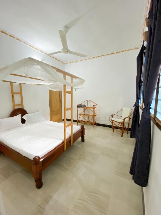 Lighthouse Guesthouse 南威 外观 照片